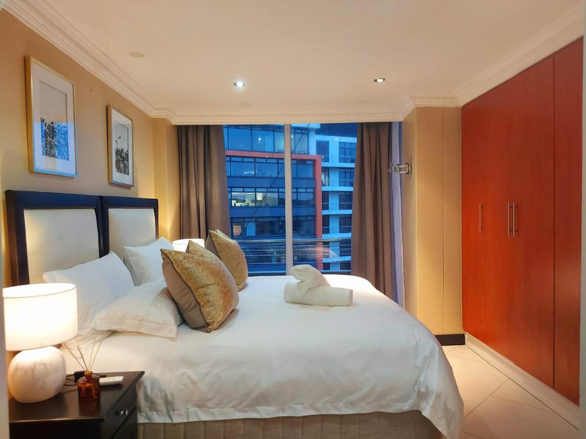 شقة Ocean Sunrise At The Sails - Durban Point Waterfront المظهر الخارجي الصورة