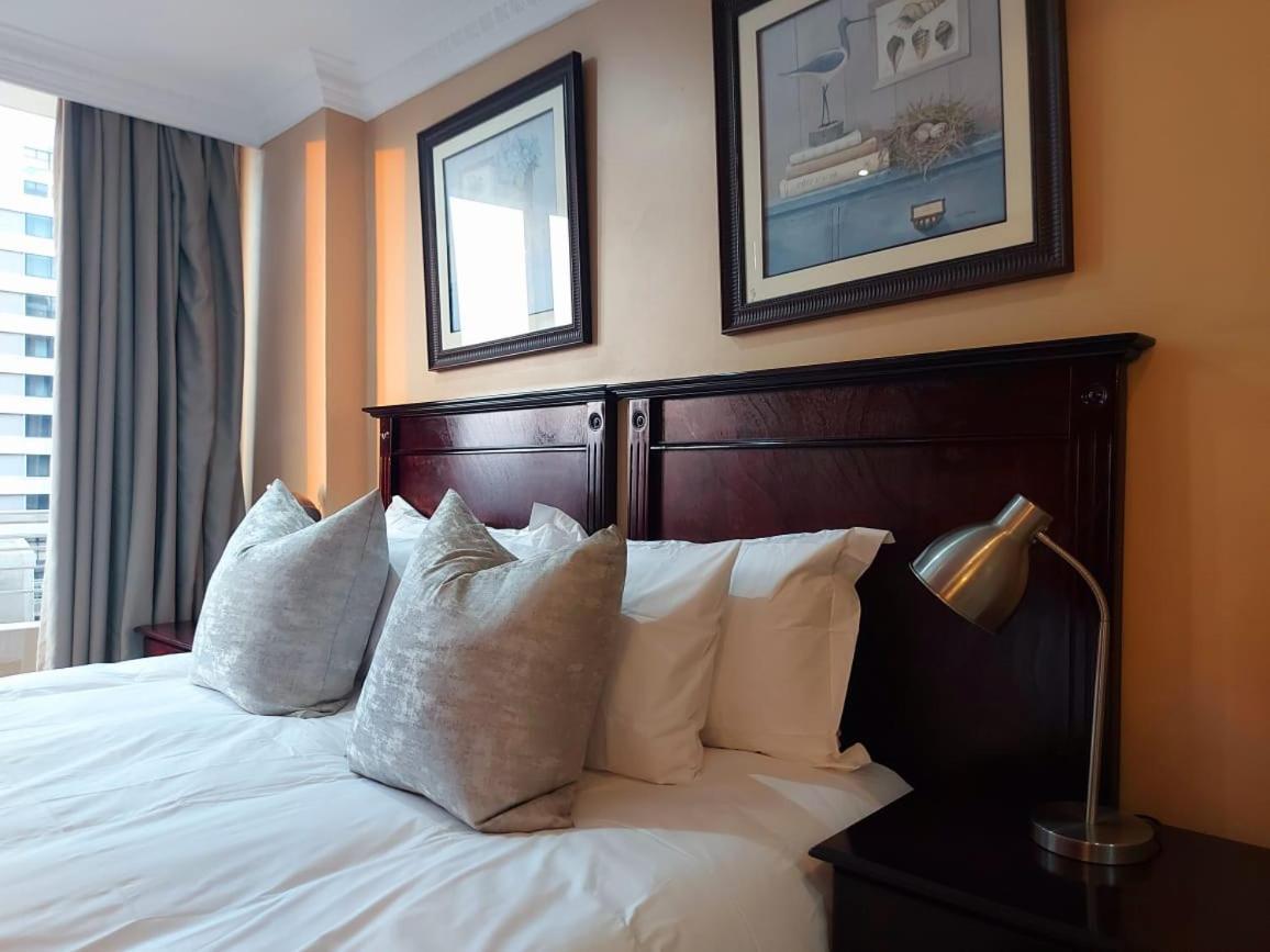 شقة Ocean Sunrise At The Sails - Durban Point Waterfront المظهر الخارجي الصورة