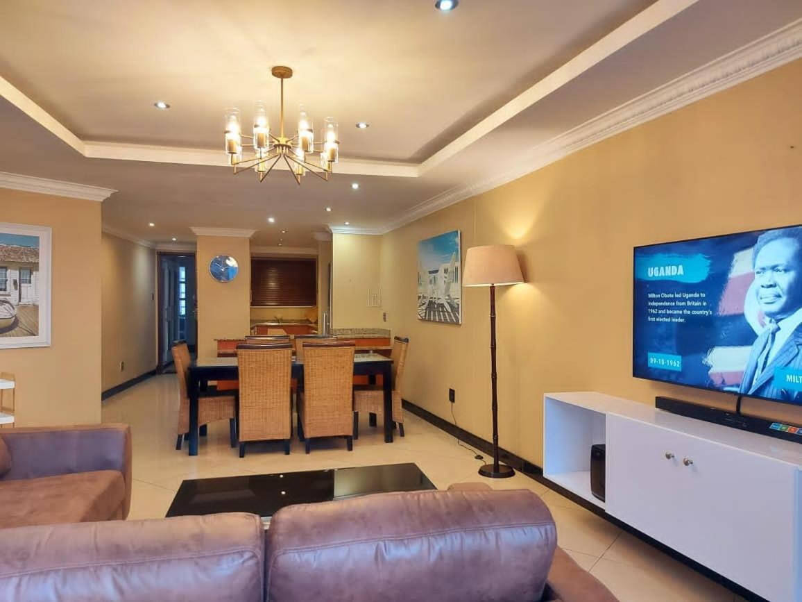 شقة Ocean Sunrise At The Sails - Durban Point Waterfront المظهر الخارجي الصورة