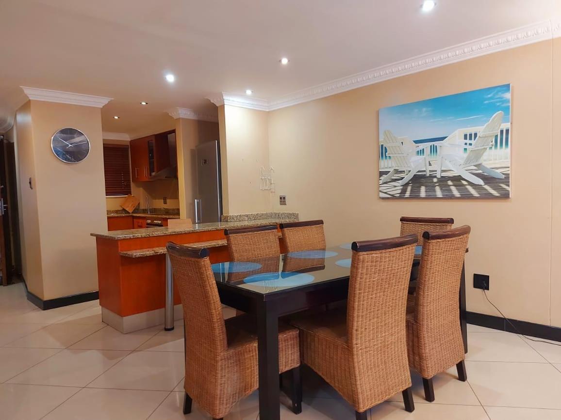 شقة Ocean Sunrise At The Sails - Durban Point Waterfront المظهر الخارجي الصورة