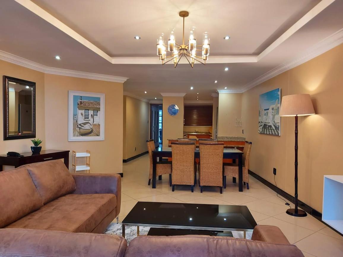 شقة Ocean Sunrise At The Sails - Durban Point Waterfront المظهر الخارجي الصورة